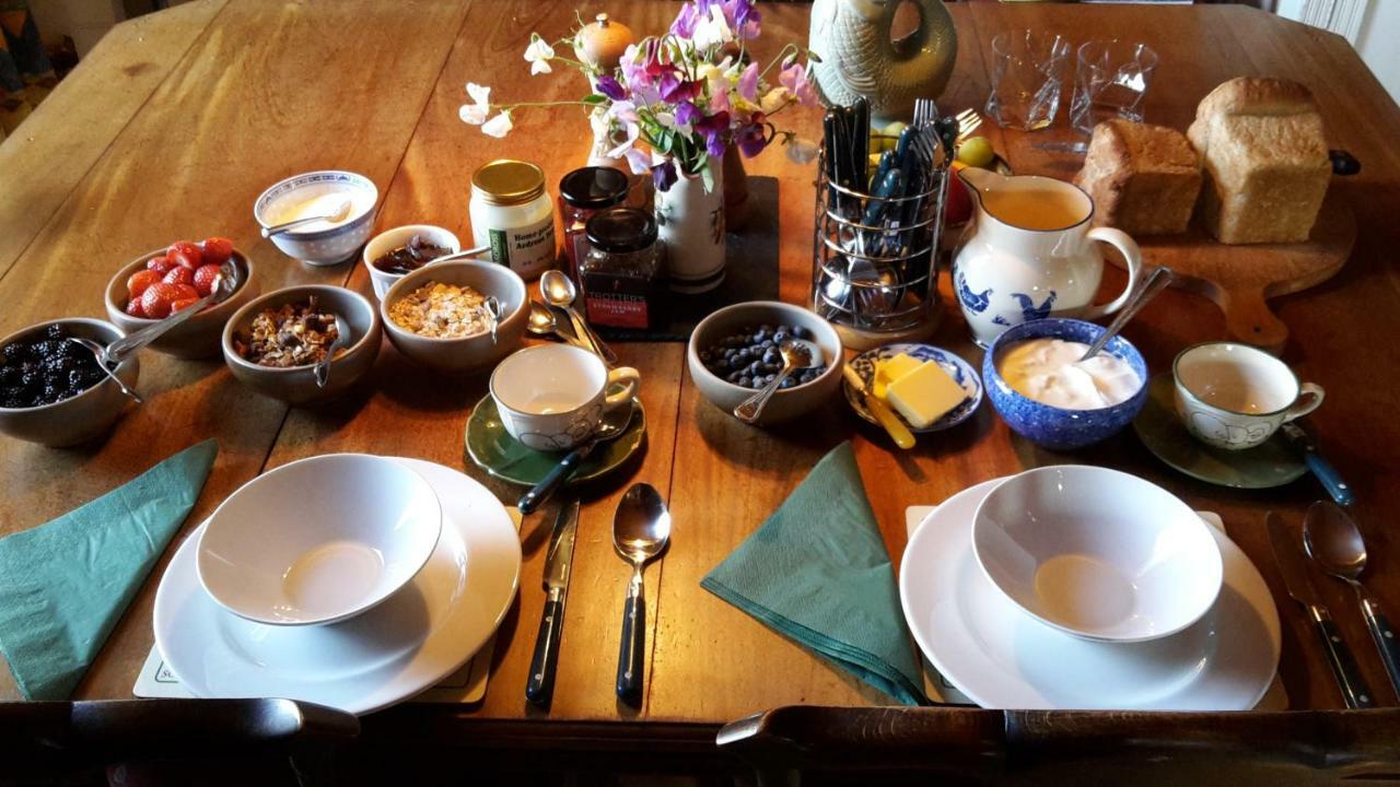Buckthorns House Bed & Breakfast Leven  Dış mekan fotoğraf